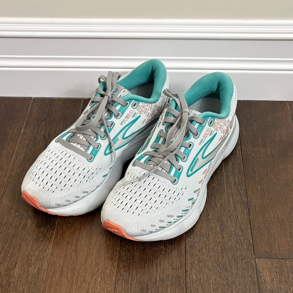 Brooks Women's Glycerin 20 Sneakers